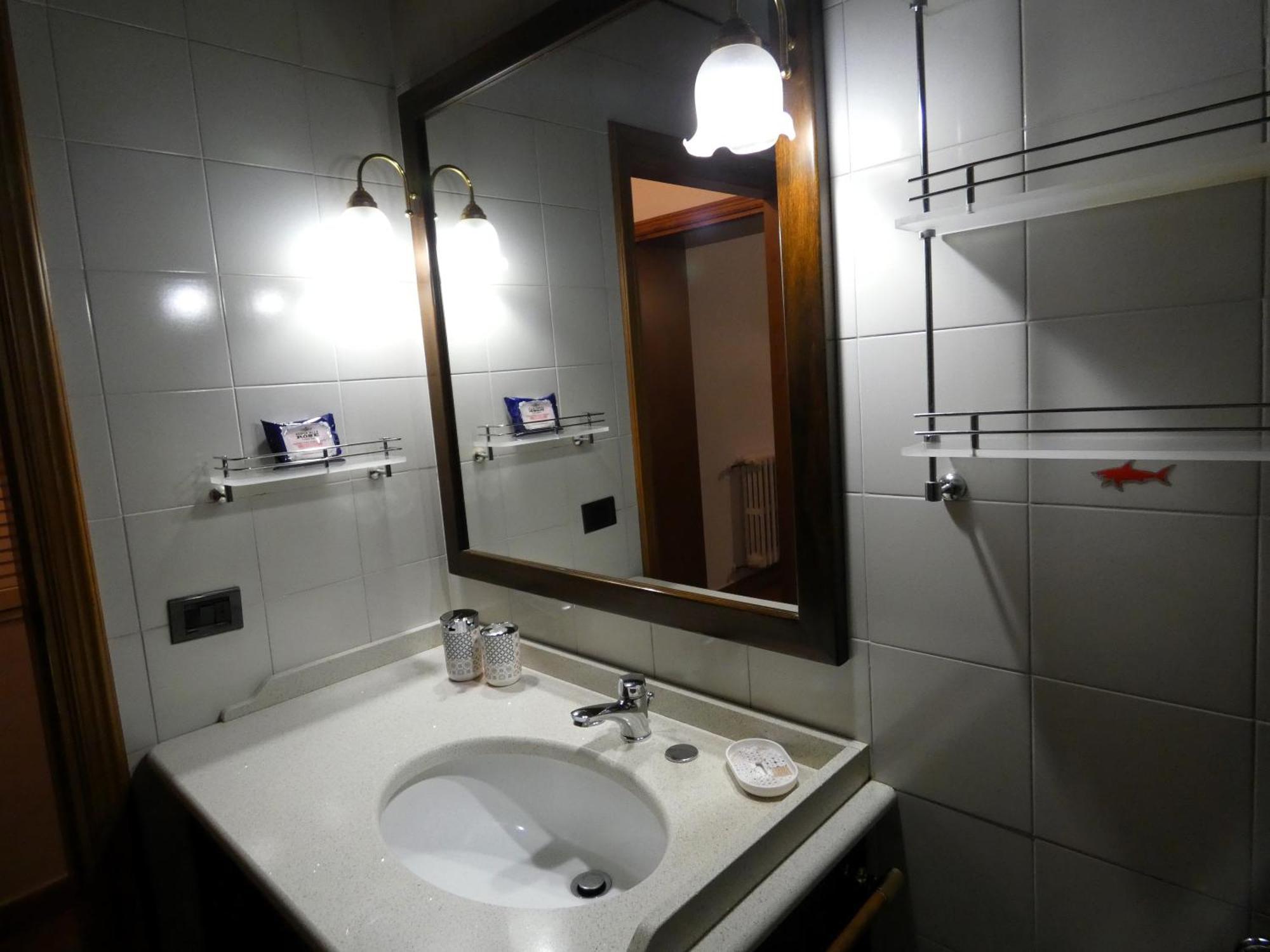 Lady Sposino Appartement Spinelli Buitenkant foto